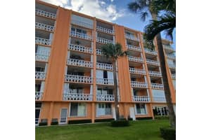 15 S Golfview Road 303, Lake Worth Beach