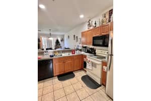 2010 Freeport Lane 4104, Riviera Beach