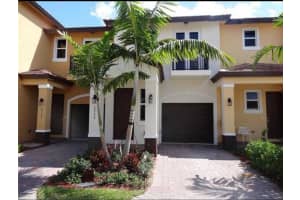 6996 Long Pine Circle, Coconut Creek