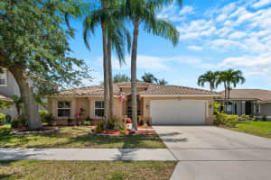 5349 Oakmont Village Circle, Lake Worth