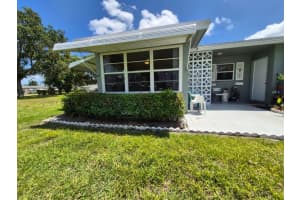 910 South Drive A, Delray Beach