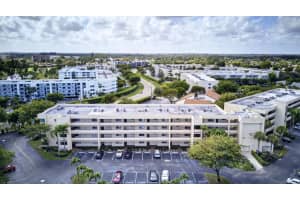 3154 Via Poinciana 114, Lake Worth