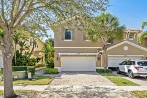 5009 Dulce Court, Palm Beach Gardens