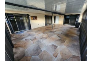8074 Ambach Way, Hypoluxo