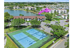 210 Lake Pointe Drive 310, Oakland Park