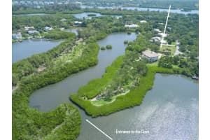 2660 Riverview Court, Vero Beach