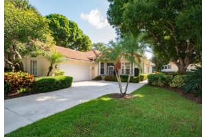 705 Blakely Court, Palm Beach Gardens