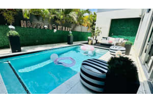 549 Ne 10th Avenue, Fort Lauderdale