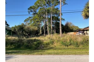 Tbd Hickory Drive, Fort Pierce Tbd Hickory Drive, Fort Pierce