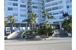 11930 N Bayshore Drive N 706, North Miami