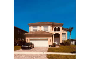 5526 Place Lake Drive, Fort Pierce