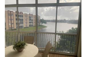 7727 Southampton Terrace 305, Tamarac