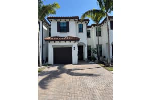 2037 Oysterwood Lane, Riviera Beach