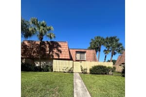 804 Blue Ridge Circle, West Palm Beach