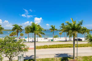 35 Harbour Isle Drive W 302, Fort Pierce