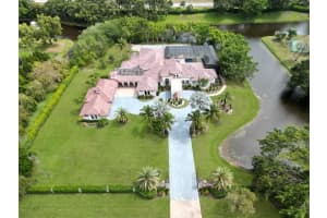 10058 El Caballo Court, Delray Beach
