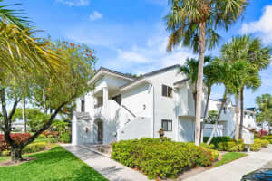 7533 Glendevon Lane 905, Delray Beach