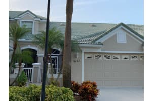 1657 Sw Harbour Isles Circle 21, Port Saint Lucie