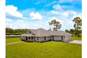 1815 E E Road, Loxahatchee
