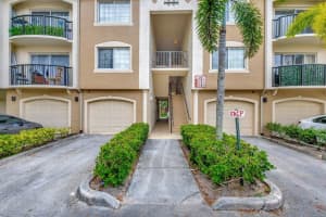 400 N Crestwood Court 410, Royal Palm Beach