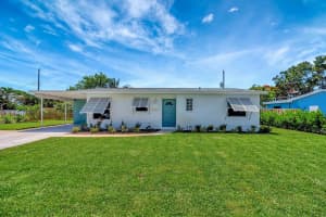 713 Gumtree Road, North Palm Beach