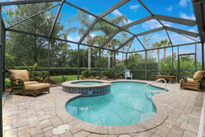 568 Se Monet Drive, Port Saint Lucie