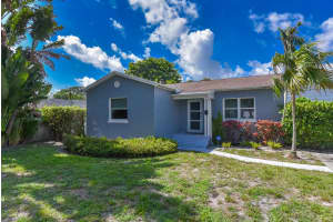 340 Russlyn Drive, West Palm Beach