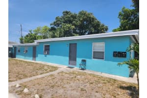 134 W 24th Street 3, Riviera Beach