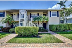 9 Stratford Drive E B, Boynton Beach