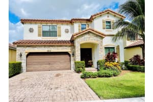 8979 Gulf Run Way, Lake Worth