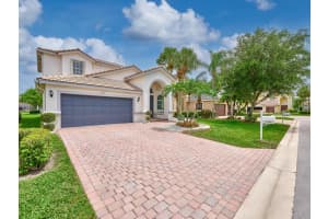 8194 Via Bolzano, Lake Worth