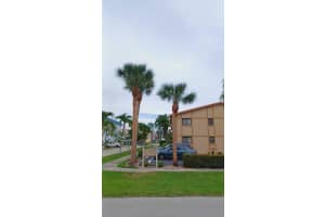 330 Se 19th Avenue E, Deerfield Beach