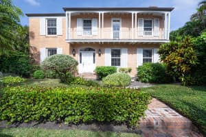 259 Queens Lane, Palm Beach