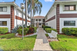 15451 Pembridge Drive 207, Delray Beach