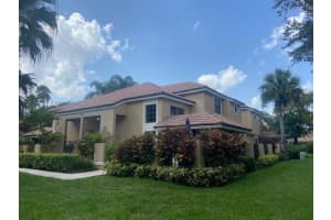 364 Prestwick 4 Circle 4, Palm Beach Gardens