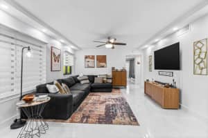 519 Shady Pine Way C1, Greenacres