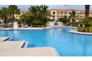 16 Harbour Isle Drive W 304, Fort Pierce