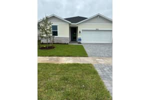 8666 Dahlia Circle, Port Saint Lucie