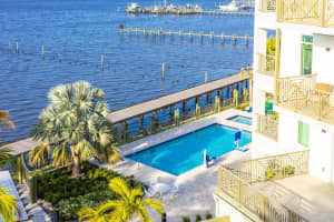 41 Sw Seminole Street 402, Stuart
