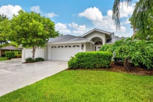 13810 Yarmouth Drive, Wellington