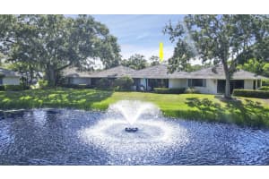 909 Club Drive, Palm Beach Gardens