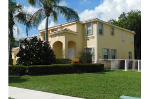 255 Saratoga Boulevard E, Royal Palm Beach