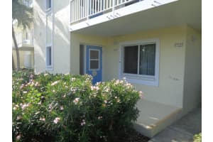5527 Ne Gulfstream Way, Stuart