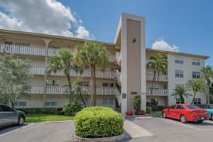 2301 Lucaya Lane M3, Coconut Creek