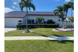 1279 Kinglet Terrace, Wellington