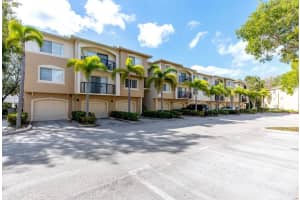 1100 Crestwood Court S 1110, Royal Palm Beach