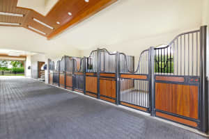 3310 Palm Beach Point Boulevard (barn & Apartment), Wellington