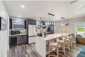 1170 S Drive Circle B, Delray Beach
