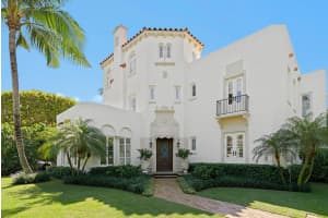 130 Brazilian Avenue, Palm Beach