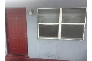 555 W 6th Street 2, Riviera Beach